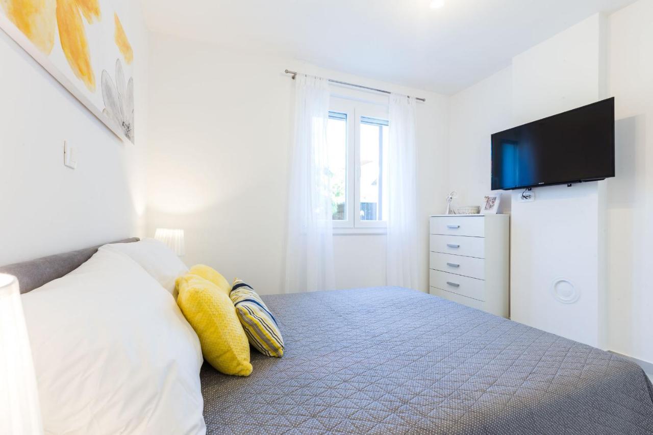 Petra Modern Apartment With Free Parking And Bbq Zadar Exteriér fotografie