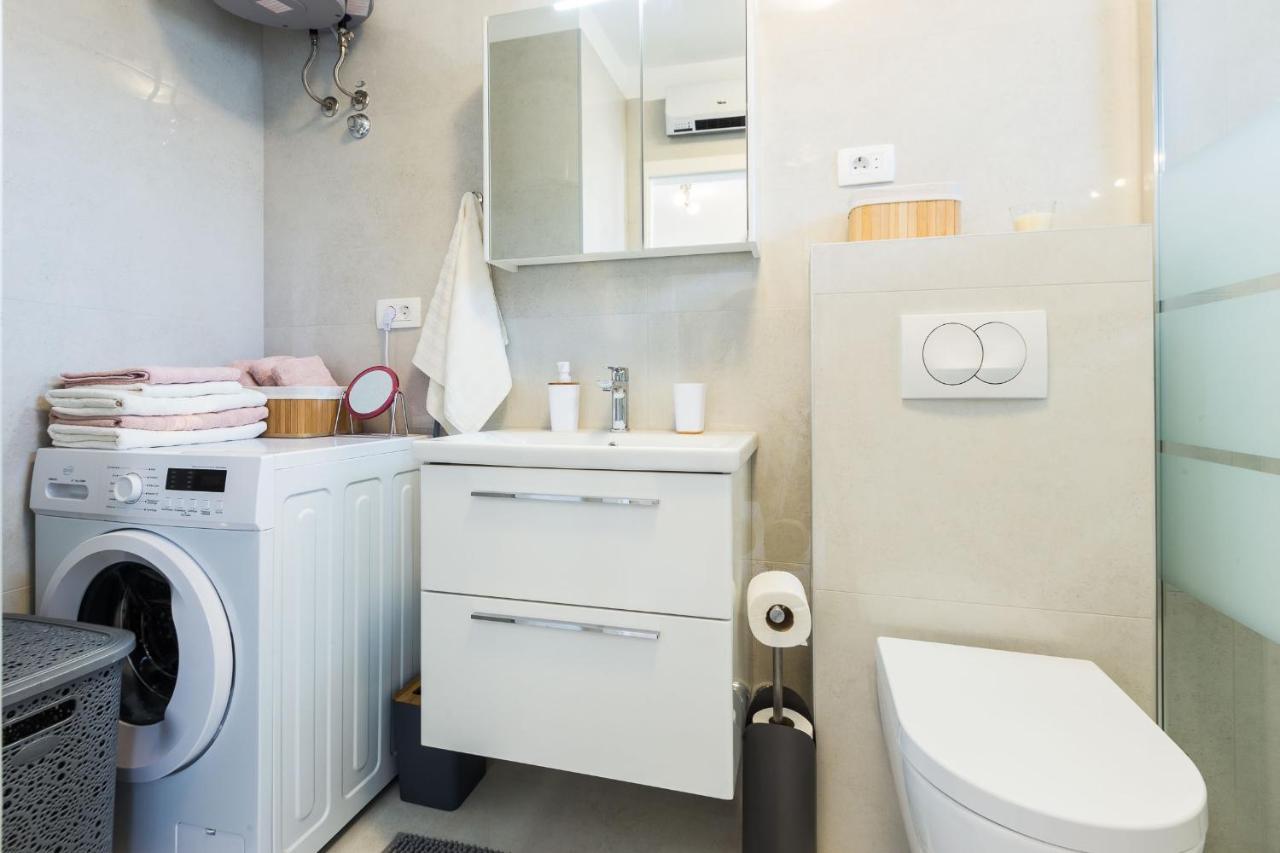 Petra Modern Apartment With Free Parking And Bbq Zadar Exteriér fotografie