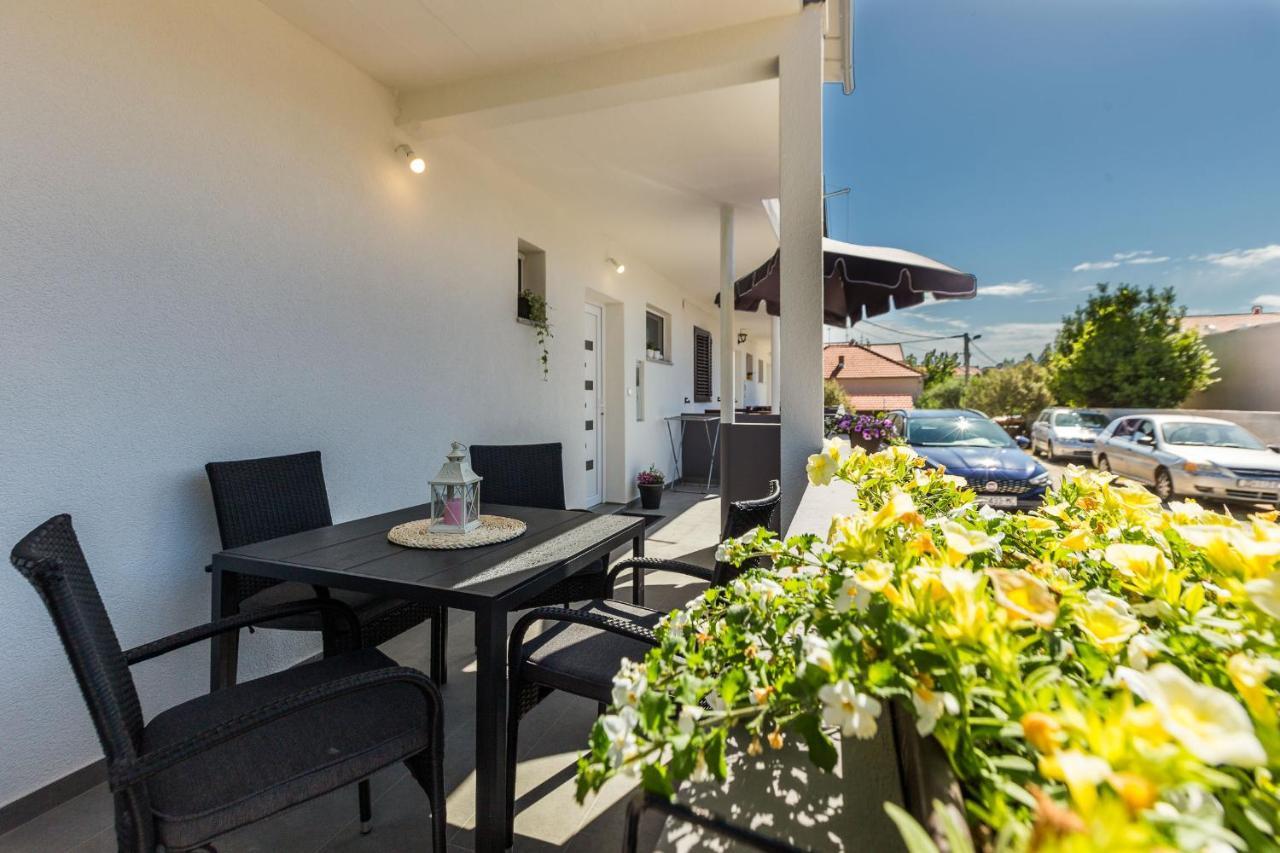 Petra Modern Apartment With Free Parking And Bbq Zadar Exteriér fotografie